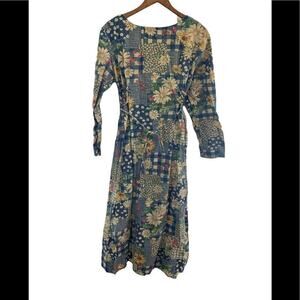 Vintage handmade floral patterned prairie style long sleeved sundress! Sz XS/s